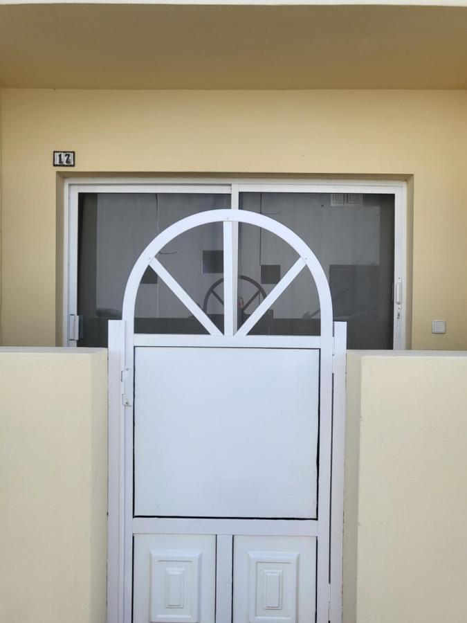Flor De Famara Apartment Exterior photo